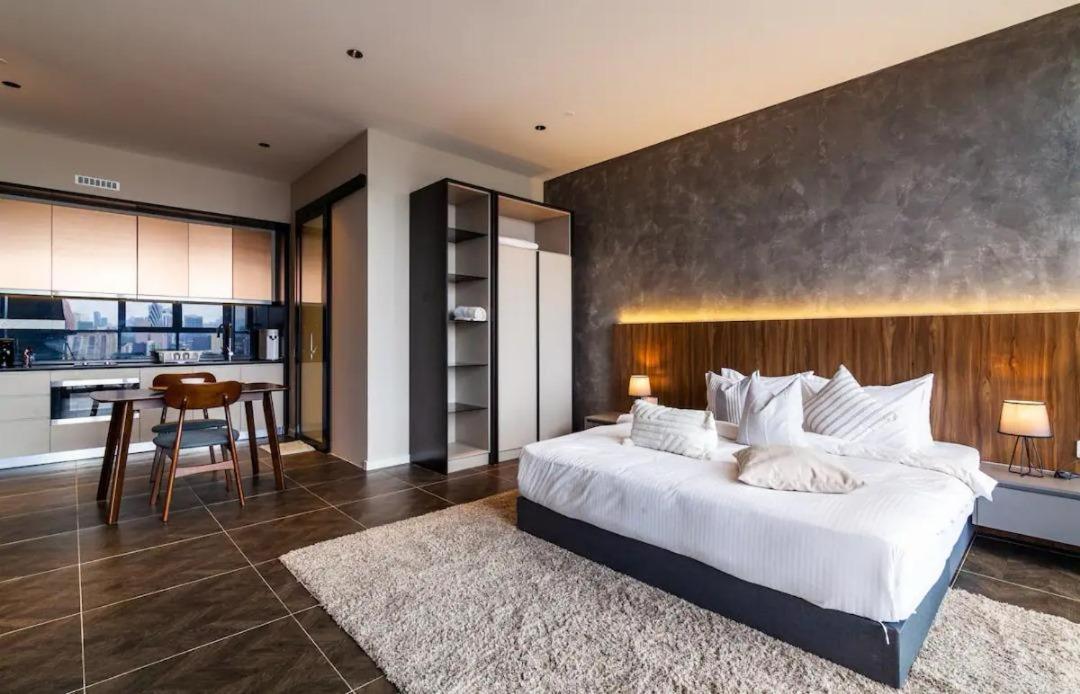 Scarletz Suites Twin Tower Klcc Kuala Lumpur By Okidoki Buitenkant foto
